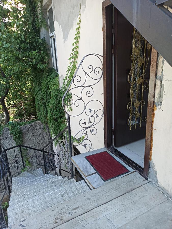 Студия У Моря, Терасса, Отдельный Вход Odesa Exterior photo